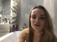 I am a sensual young girl
I have large, charming black lips, accurate eyebrows and bright green eyes with a mischievous, charming look.