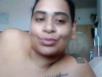 yola soy una chica muy divertida y respetuoso muy complaciente y coqueta