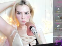 Hello, I m Kaya ♥Student, majority is psychology of marketing. I love to be here, to explore my sexuality and to share energy with u.Love to play with my fuckmachine, so join my room for the hot show