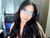 I am a sweet, elegant girl who is very passionate about creating unforgettable moments. I love connecting with authentic people, playing with imagination, and making each visit a special experience. I have a flirty, tender personality and at the same time very daring when I feel comfortable. I enjoy interesting conversations, intense looks, and the chemistry you can feel even through the screen.

You will always find a smile, good energy, and a strong desire to spoil you. If you