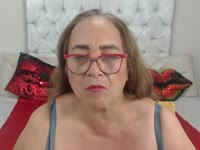 Being a mature plus-size woman makes me feel like a seductress of pleasure and lust. My age has led me to have great experiences that I want to have with you, where I