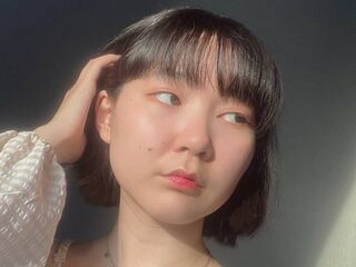 camgirl masturbating DawneGuttierez