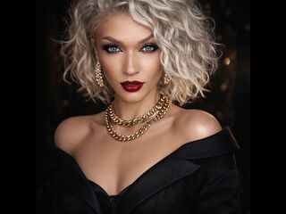 cam girl masturbating with sextoy EmmaAmstrong