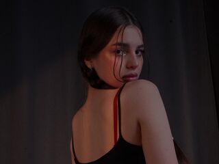 cam girl camsex GertudeCova