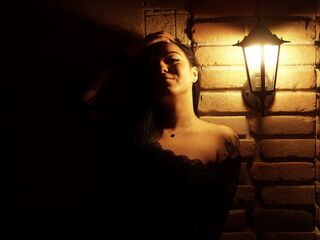 livesex cam IzzaBellaNova