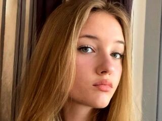 naked girl with cam fingering JaniJarema