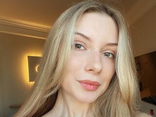 cam girl fingering pussy LucieStupak