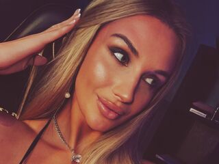 girl webcamsex MeganHamillton