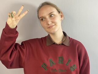 camgirl chat room SummerEllie