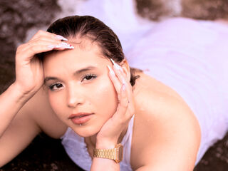 nude camgirl picture SusieJohns