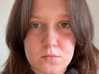 adult livecam TieshaBevell