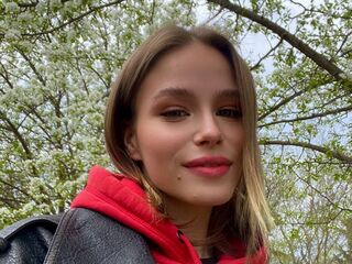 nude webcam girl picture VeronaBrucker