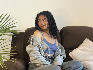 free live chart room AddanasDaven