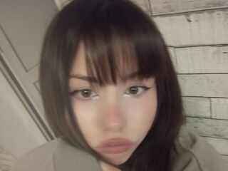 webcam chatroom AimiBrown