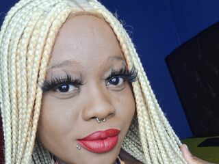 cybersex chatroom AkeliaHampson