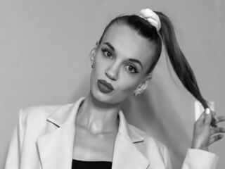 bedroom livecam AlexaSunchez