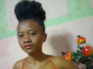 kinky video chat performer AlphonsineRazafy