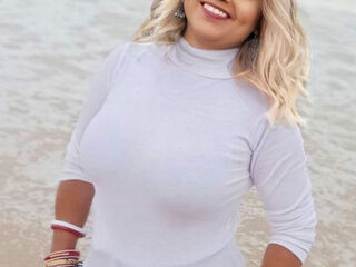 camslut topless AnnaRosen