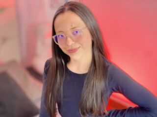 topless cam girl AnniaLara