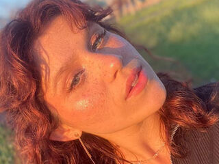 hot webcam photo AstridChing