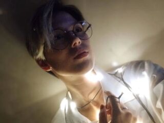 camgirl chatroom AureliaRavens