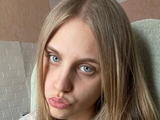 cam girl camsex AyannaOverturf