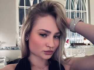 nude webcamgirl photo BarberaWesterman