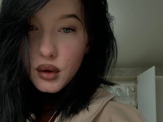 webcam babe chat room BellaRoyz