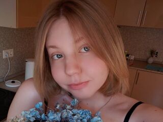 flirt chat room BertaCheyne