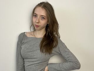 girl fingering pussy BethanPugliese
