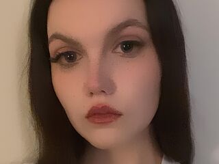 hot strip tease web cam BrittaAmrine