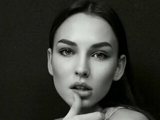 teaser chat CariGugliuzza