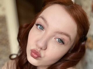fingering girl cam picture CarolynJoosy