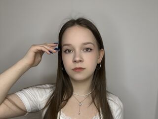 masturbating webcamgirl CharleneAplin