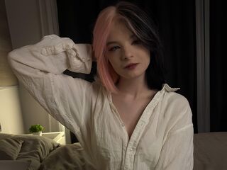 fingering cam girl picture ClaudineKrentz