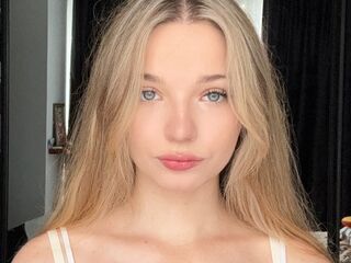 webcamgirl sex chat CleliaGoel