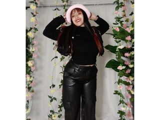 camgirl CooperGabby