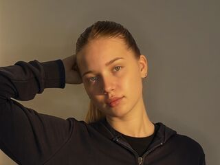 adult videochat CristalCinnamond