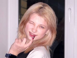 shaved pussy cam DaisySponholz