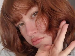 topless webcam girl DaizyKey