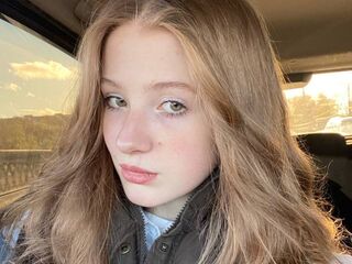 girl cam free DaniellaSunshine