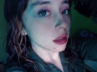 nude webcamgirl pic DannaGom