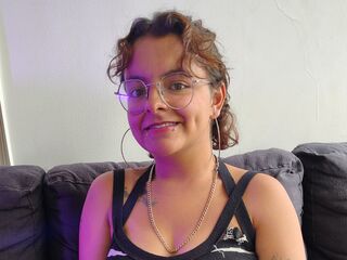 hot striptease web cam DarcyTear
