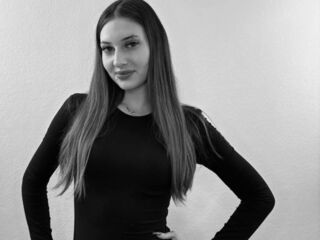 chat room cam DaynaNicholls