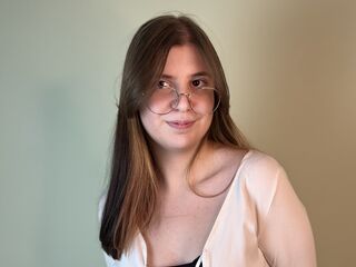 naked camgirl masturbating DebbraAdonis