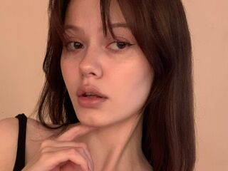 girl chatroom DeniseBonnel
