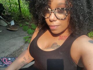 web cam chat DesiraeLuciano