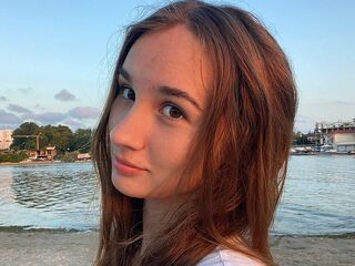 naked webcamgirl photo DignaKilts