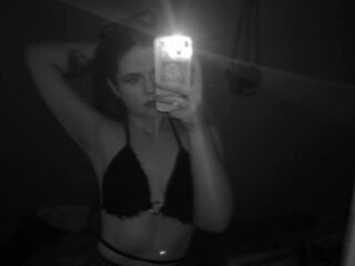 cam girl webcam sex DoloresHuesing