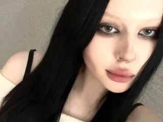 webcam stripper DonaRoberts